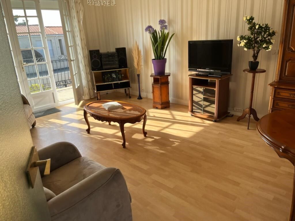 maison 5 Pièces en vente sur LAGORD (17140) - Plus de details